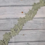 Cotton Flower Lace Trim, 2 inch wide, 1 yard length