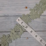 Cotton Flower Lace Trim, 2 inch wide, 1 yard length