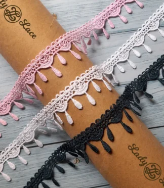 Fancy Hanging Scallop One Sided Lace Trim, 1.2 inch wide, 1 metre length