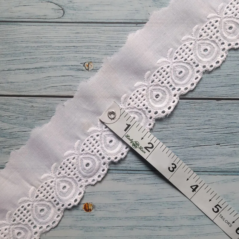 white-cotton-lace-trim-2 White cotton lace trim, 1.5 inch wide, 1 metre length