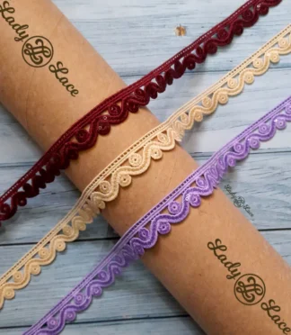 Tiny edging lace trim, 0.50 inch width, 1 metre length